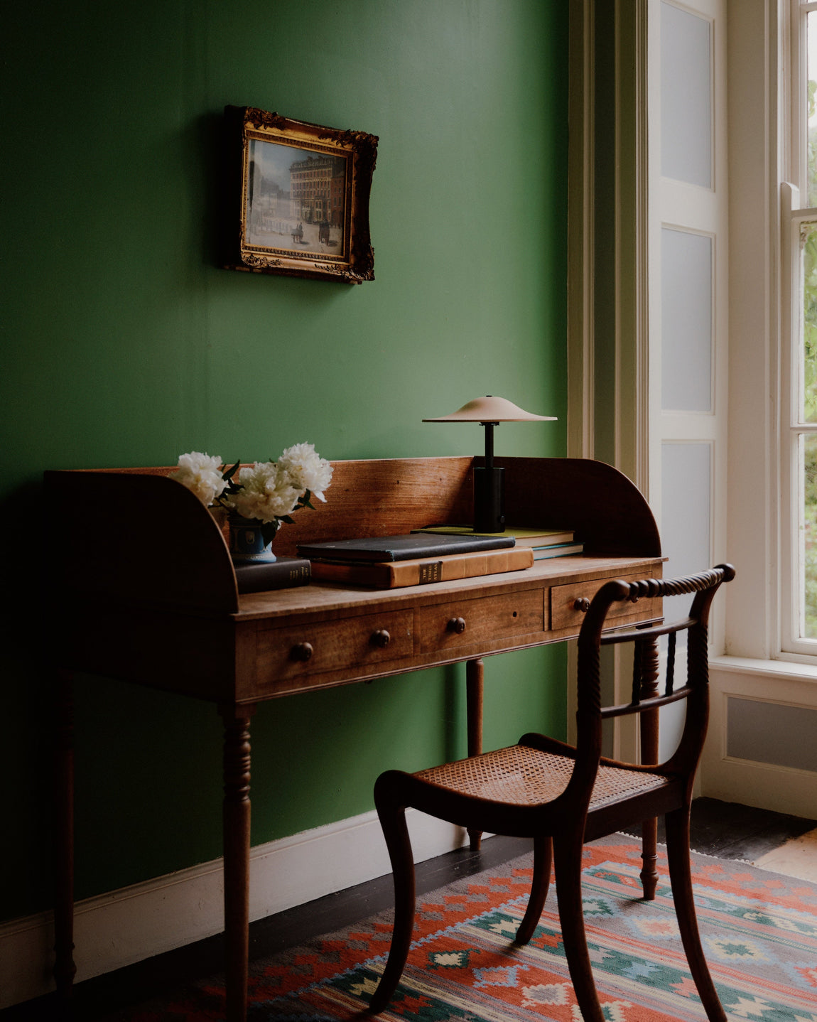 Alien Low Table Lamp // Tan Clay // Photo by William Jess Laird