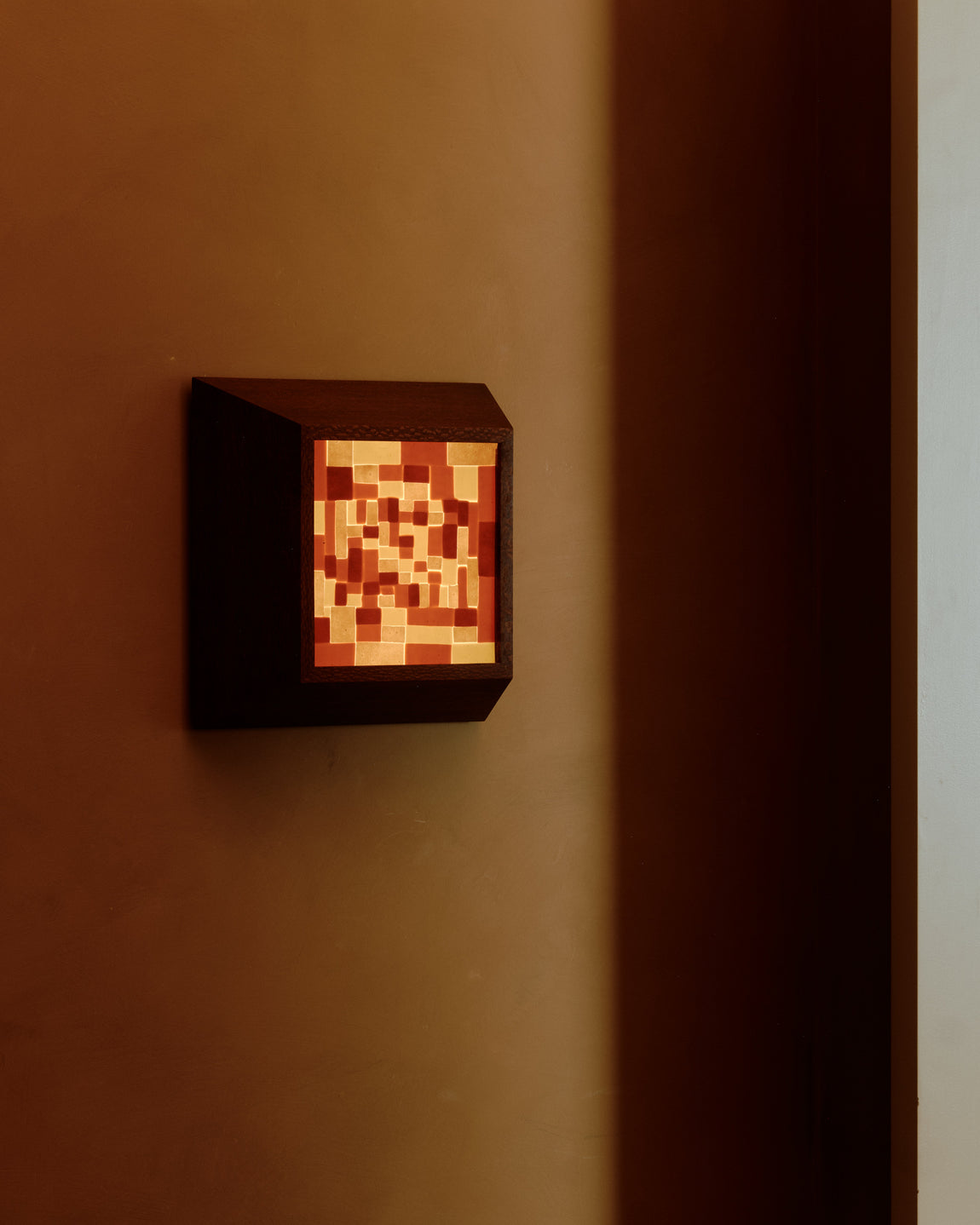 Mira Surface Mount, Medium // Canyon  Mosaic / Darkened Leopardwood // Photography: William Jess Laird