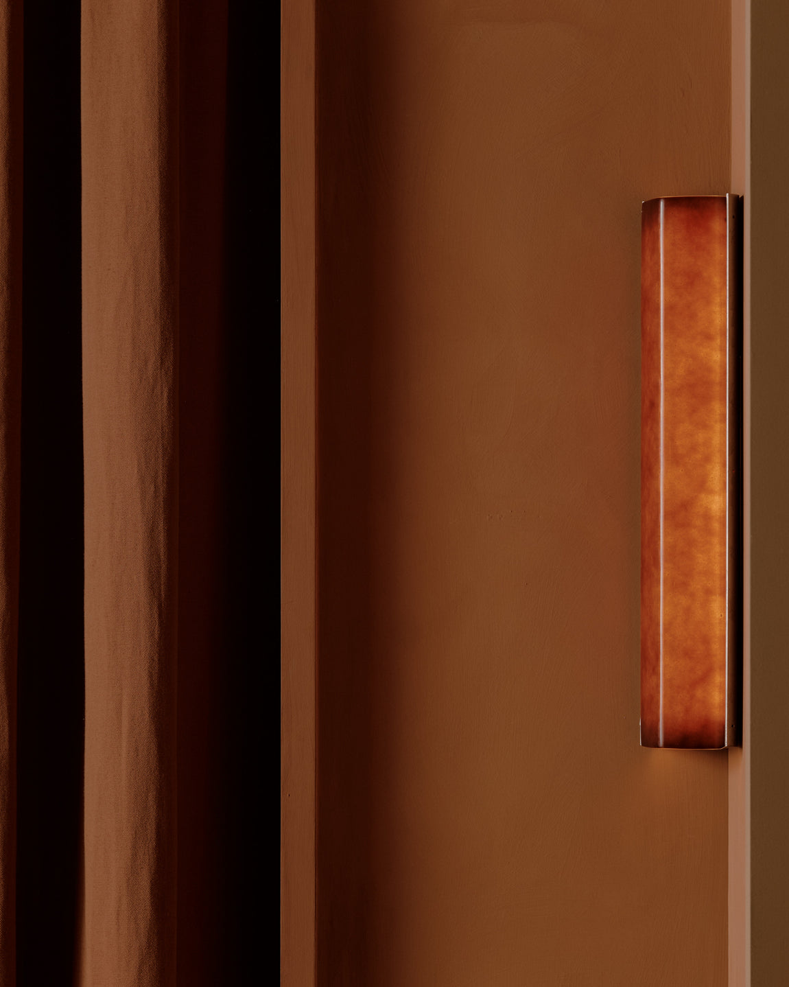 Verso Surface Mount, Medium // Plum / Pewter // Photography: William Jess Laird