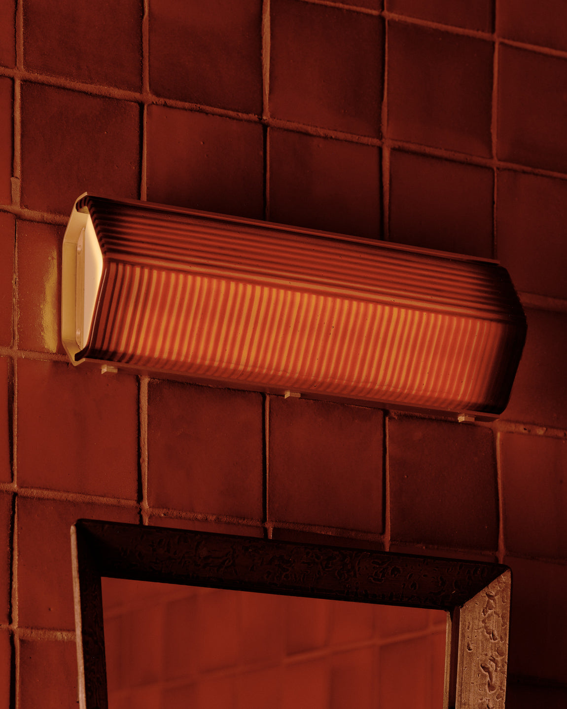 Verso Surface Mount, Small // Garnet Basketweave / Brass // Photography: William Jess Laird